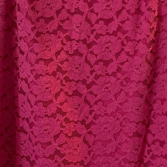 Beauty and Lace - Picture 2 of 2